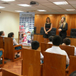La defensora de la niñez y de la adolescencia compartió sus experiencias laborales en el fuero con los estudiantes del sexto grado.
