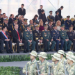 Desfile de la infantería en la Costanera.