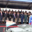 Altas autoridades políticas y de las Fuerzas Armadas de la Nación y de la Policía Nacional participando del desfile.