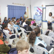 Se abordaron situaciones que pueden presentarse en el entorno educativo, como el bullying y el ciberbullying, resaltando las consecuencias que estas conductas pueden generar tanto para las víctimas como para quienes las cometen.