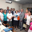 Director de Facilitadores Judiciales de la Corte Suprema de Justicia, Rigoberto Zarza junto a la señora Ida y su acompañantes. 