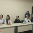Se indicó a los universitarios que deberán cumplir con el horario laboral de los demás funcionarios, marcar entradas y salidas en los relojes biométricos y usar uniformes discretos, entre otros puntos.