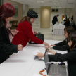 Inscripción para la conferencia en el salón auditorio del Palacio de Justicia de Asunción.