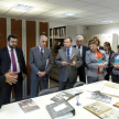 Los magistrados mientras observan el Archivo del Terror.