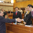 El senador Víctor Bogado saluda al presidente del máximo tribunal.