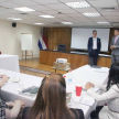 La jornada inició con la presentación del disertante, efectuada por el ministro Ríos, quien resaltó la importancia de la actualización permanente en el ámbito constitucional.