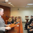 El doctor Víctor Núñez durante su discurso.