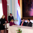La doctora Pucheta firmó el acta de juramento ante la escribana mayor de gobierno.
