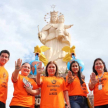 Funcionarios utilizaron remeras de color naranja en alusión al día. 