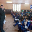 El doctor Víctor José Yaharí Cousirat, juez de la Niñez y Adolescencia, participó de las charlas brindadas en el Colegio Parroquial 