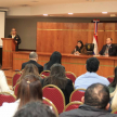La magíster Manuela Brizuela, jefa del Departamento de Psicología Forense, fueron las encargadas de impartir la capacitación.