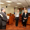 Las visitantes observarán hoy un simulacro de juicio oral y público sobre lavado de dinero.