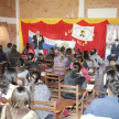 El juez penal de sentencia, abogado Pedro Cantero, brindó una charla sobre los riesgos del consumo de drogas en la adolescencia. 