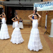 Alumnas del Instituto Municipal de Arte presentaron una danza paraguaya como cierre del acto.