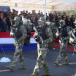 Para finalizar el acto, se procedió al desfile de los integrantes de las filas de las Fuerzas Armadas de la Nación.