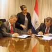 Firmaron el convenio interinstitucional el presidente de la CSJ, doctor Eugenio Jiménez Rolón, y la Justicia Electoral, representada por el doctor Jaime José Bestard Duschek. 