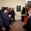 Descubrimiento de la placa conmemorativa de la inauguración del nuevo Palacio de Justicia.