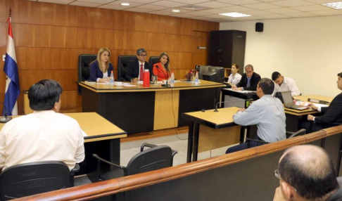 Imágen de un juicio oral y público desarrollado en el Palacio de Justicia