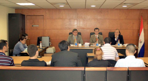 Imágen de un juicio oral y público desarrollado en el Palacio de Justicia