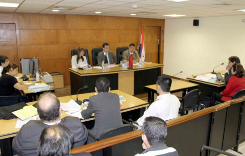 Imágen de un juicio oral y público desarrollado en el Palacio de Justicia