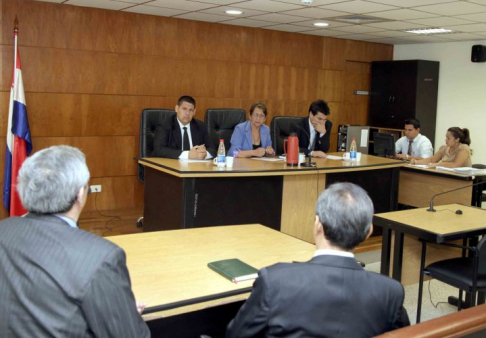 Imagen de un juicio oral y público desarrollado en el Palacio de Justicia