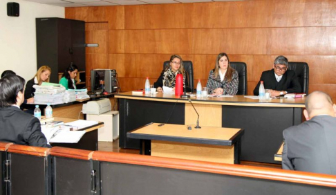 Imágen de un juicio oral y público desarrollado en el Palacio de Justicia