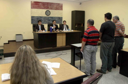 Imágen de un juicio oral y público desarrollado en el Palacio de Justicia