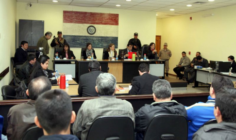 Imagen de un juicio oral desarrollado en el Palacio de Justicia de Asunción