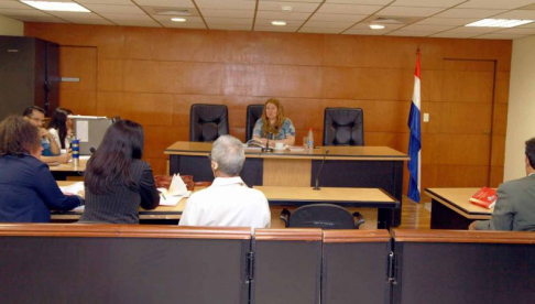 Imágen de un juicio oral y público desarrollado en el Palacio de Justicia