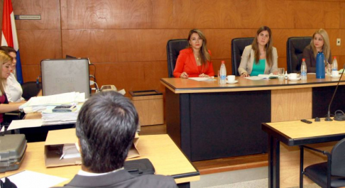 Imágenes de un juicio oral y público desarrollado en el Palacio de Justicia 