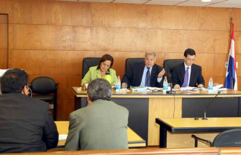 Imagen de un juicio oral desarrollado en el Palacio de Justicia de Asunción