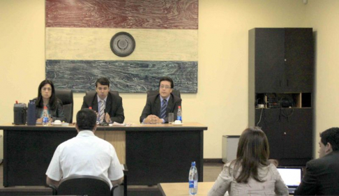 Imagen de un juicio oral desarrollado en el Palacio de Justicia de Asunción