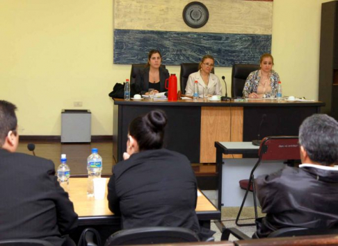 Imàgenes de un juicio oral y público desarrollado en el Palacio de Justicia de Asunción 
