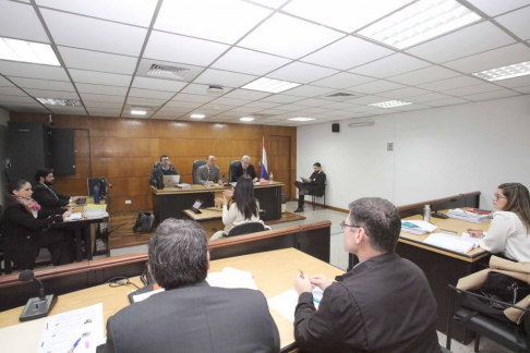 Juicio oral desarrollado en el Palacio de Justicia de Asunción.