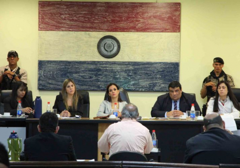 Imagen de un juicio oral desarrollado en el Palacio de Justicia de Asunción