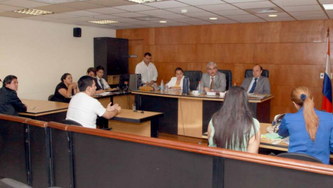 Imágen de un juicio oral y público desarrollado en el Palacio de Justicia