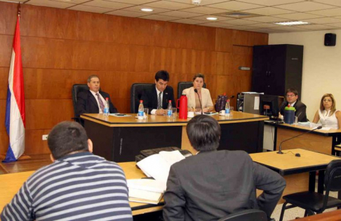 Imágen de un juicio oral y público desarrollado en el Palacio de Justicia