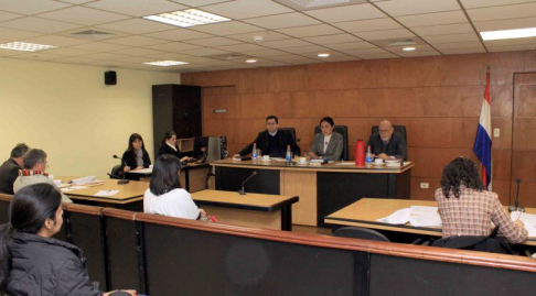Imágen de un juicio oral y público desarrollado en el Palacio de Justicia