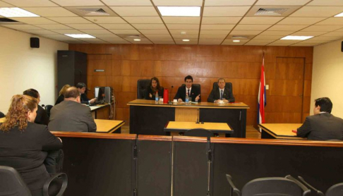 Imagen de un juicio oral desarrollado en el Palacio de Justicia de Asunción