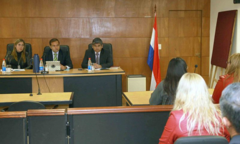 Imágen de un juicio oral y público desarrollado en el Palacio de Justicia