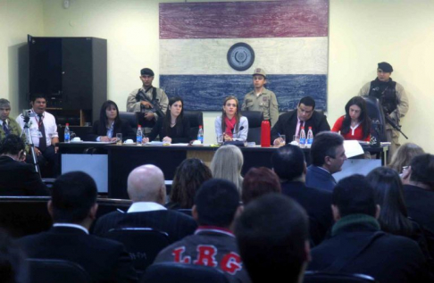 Imágen de un juicio oral y público desarrollado en el Palacio de Justicia