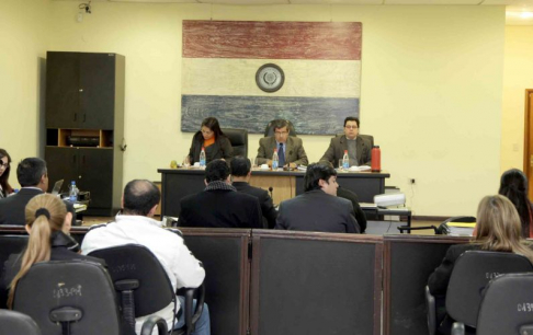 Imagen de un juicio oral desarrollado en el Palacio de Justicia de Asunción
