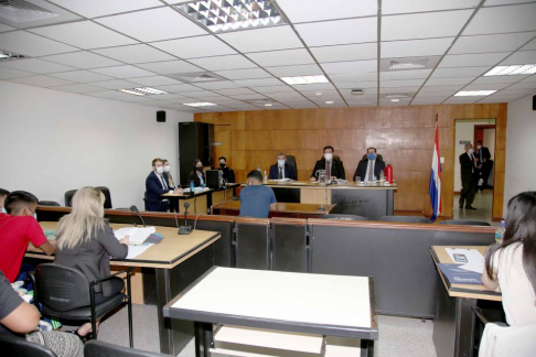 Imágen de un juicio oral y público desarrollado en el Palacio de Justicia