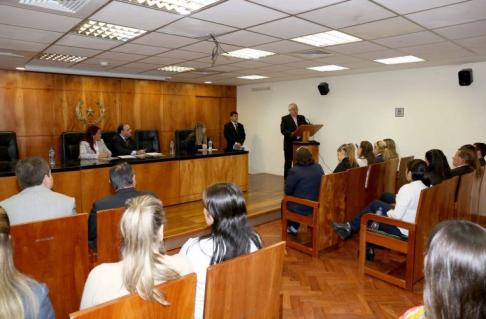 La presentación contó con la presencia del ministro Miguel Óscar Bajac.