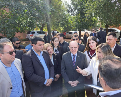 Presidente de la Corte Suprema, Dr. Diesel, visitó predio destinado a futura sede judicial en Minga Guazú.