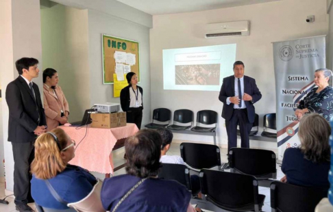 Facilitadores judiciales de Boquerón, Cordillera y Central fortalecen su rol comunitario
