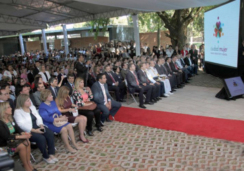 Acto de apertura de Ciudad Mujer.