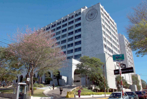 Convenios entre la CSJ y universidades brindan formación académica a funcionarios judiciales.