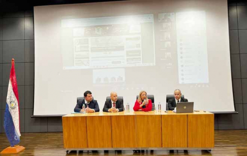 La actividad contó con el acompañamiento de la presidenta del Consejo de Administración de la Circunscripción Judicial de Alto Paraná, doctora Juliana Giménez Portillo.