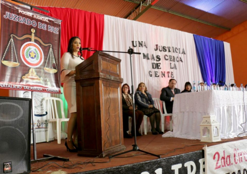 Liz Romina Gallinar, jueza de Paz.